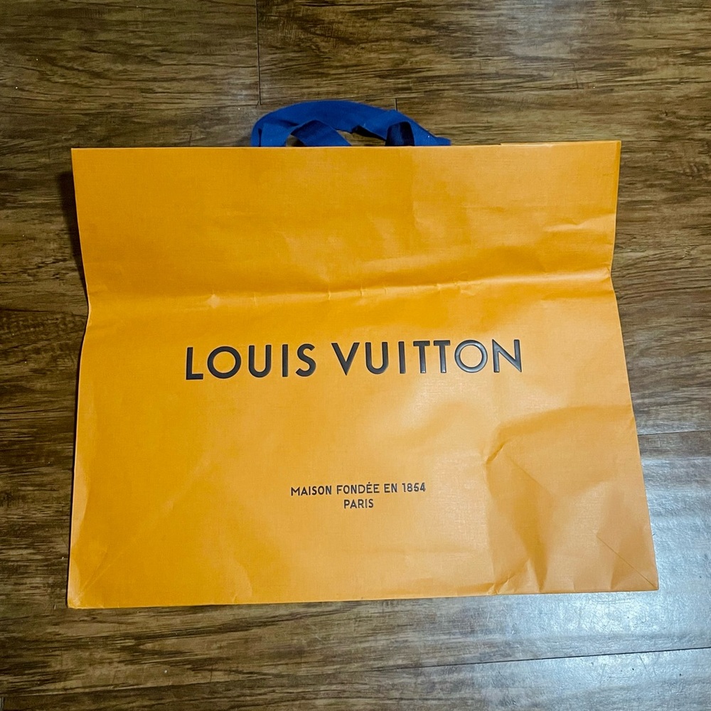 🔥 Large Louis Vuitton Gift Bag 💼 Size L